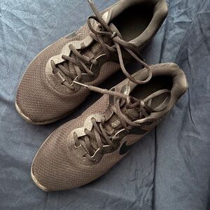 Men/boys Nike sneakers